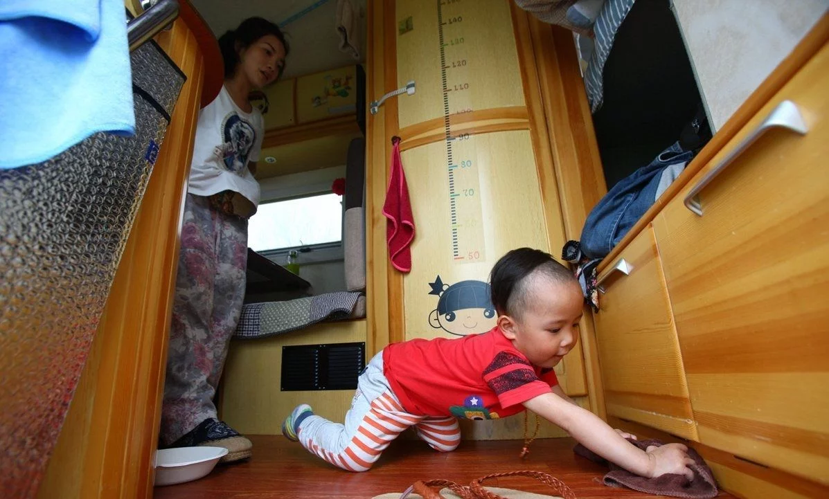 转:这对中国夫妻住在几平米的房子里,却愉快的玩遍大半个中国 - 孟宪民 - 书法家孟宪民的博客 转:这对中国夫妻住在几平米的房子里,却愉快的玩遍大半个中国 - 孟宪民 - 书法家孟宪民的博客