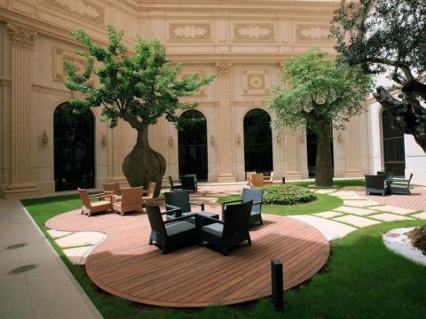 中东最富有的人被捕 看看他被监禁的豪华酒店