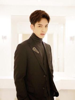 油腻?铁T?Sunnee C位不保被牺牲!那些年可米