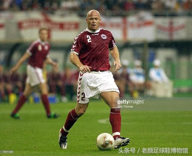 2002韩日世界杯足球回顾,黑马lotto一鸣惊人,小