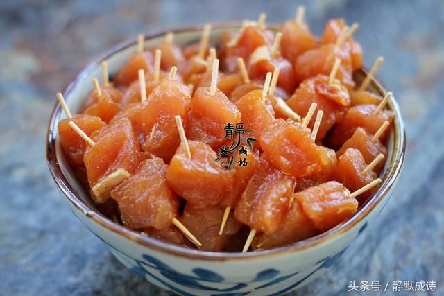 猪肉换个做法，焦香酥嫩，男人下酒孩子当零食，1次1斤不够吃