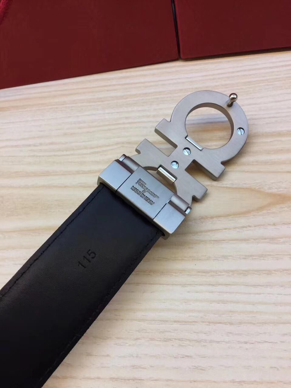 陈妍希为陈晓庆生 神秘礼物爱意满满