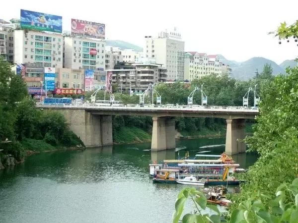 国家要给贵州5个地方奖励支持,被国务院点名表扬!