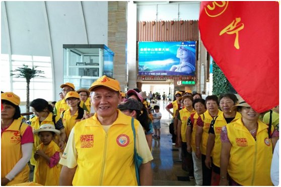 公益志愿者简介 t013587486d05986853.jpg