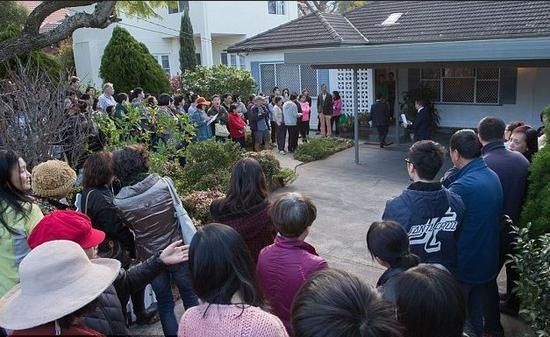 中国炒房客席卷全球 未来10年或投7500亿美元