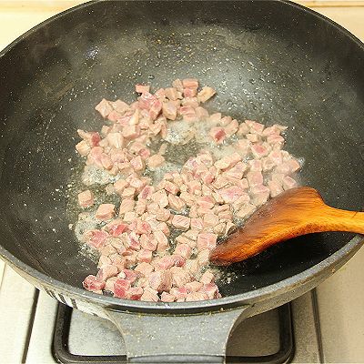 土豆牛肉胡萝卜焖饭