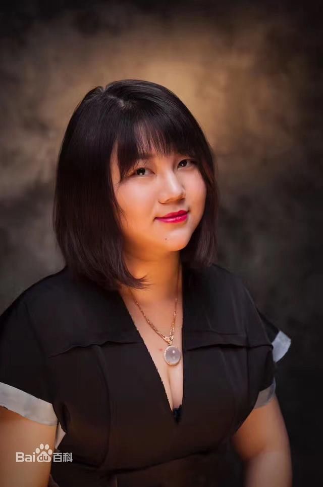 鹿晗背后的女人由杨天真彻底变成了关晓彤