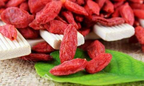 枸杞返潮了怎么办 这些补救方法非常管用!