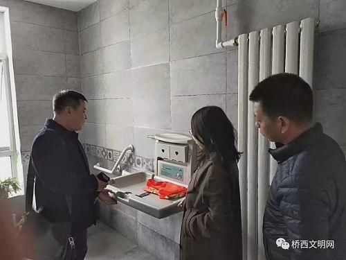 区城管局工作如何