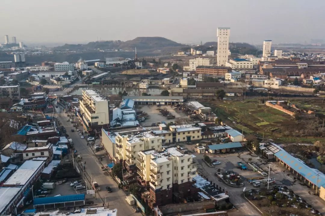 湖北矿乡兴衰录:繁华镇变萧条村 连邮局都撤走了