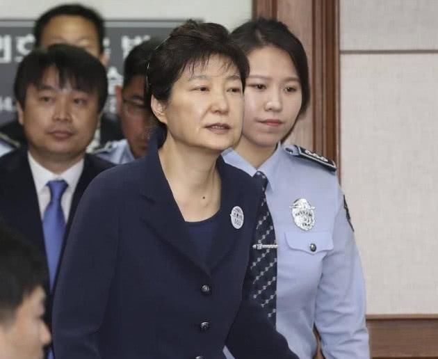 朴槿惠被韩检方量刑30年,今天将继续被审!
