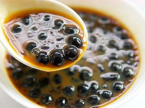 在家自制一点点爆款:焦糖珍珠布丁奶茶,香甜