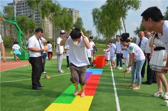 河南:景区太贵、公园人太多、外地又太远,清明