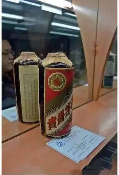 中国最贵的10瓶白酒，每瓶的价钱都可以在城市买套房了