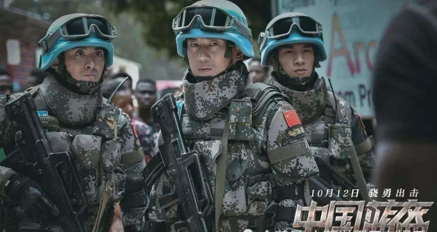 同是战争片:战狼56亿,红海行动36亿,唯有这部电