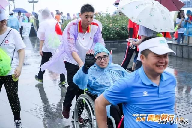 赤子心向党,5000人共走青春毅行路