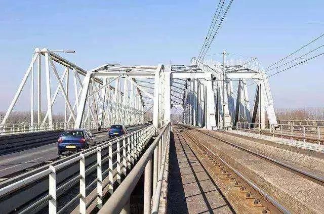 研报精选｜油价飙升！油服行业迎来重大机遇 这些潜力股不可不知