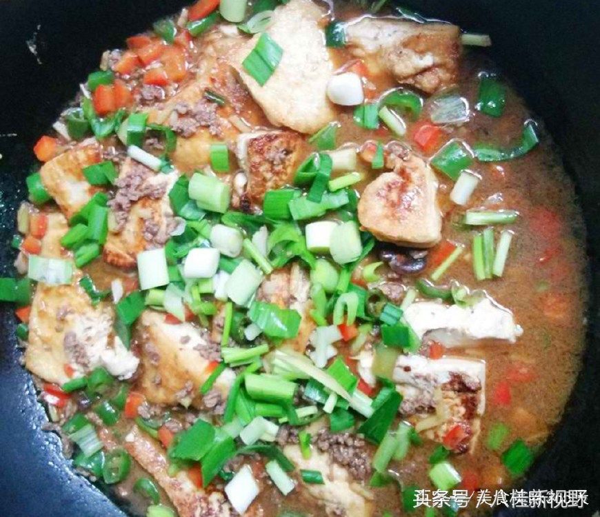 无敌下饭菜:香辣牛肉末焖豆腐的家常做法，美味又营养