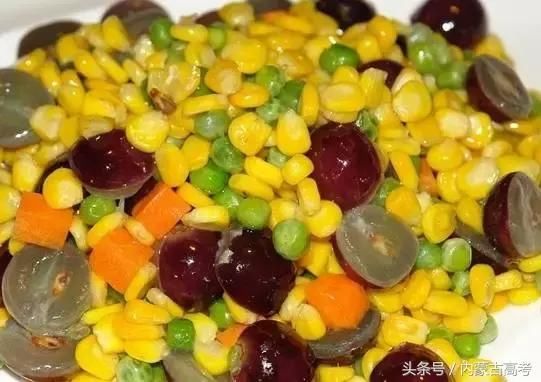 大学食堂黑暗料理大比拼！这些“惊艳”到我们的菜品......