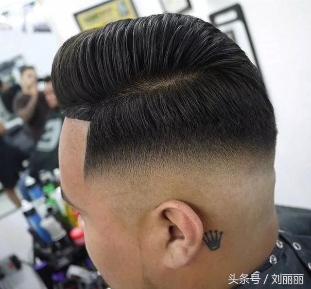 最适合30岁左右的男士发型,干净还有型