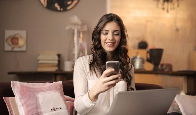 95后全职妈妈占比八成