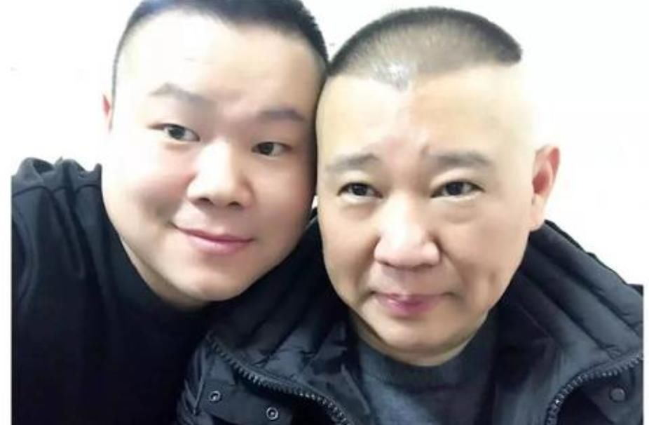 他是岳云鹏弟弟，在哥哥出名后，仍然选择在家种地照顾父母