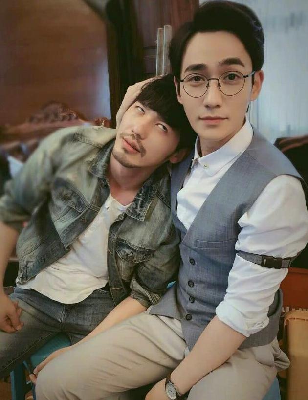 魂女孩厉害了!朱一龙白宇头像现上海双子塔,路