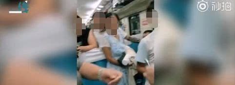 哈尔滨一列车上女子被质疑“霸座”!她甩手亮出6张车票 日日博娱乐首页