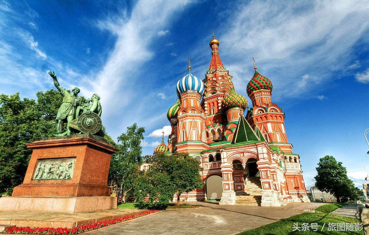媲美中国的天安门广场，这是俄罗斯哪里?