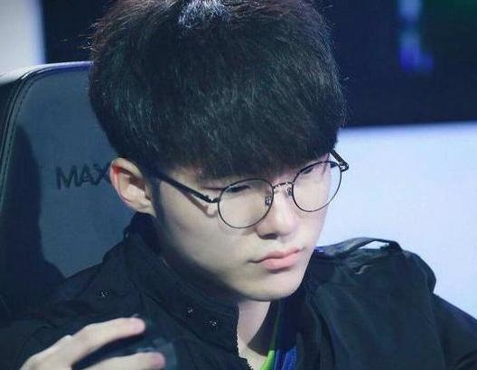LCK大事件热评:Faker难逃假赛操盘手制裁,De
