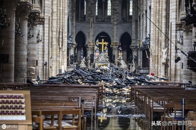 给巴黎圣母院捐款后,后悔的都有谁?大火看出谁