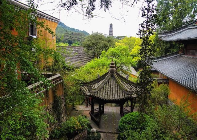 国内最良心5A景区，没有之一:不收门票，特色美食两元管饱