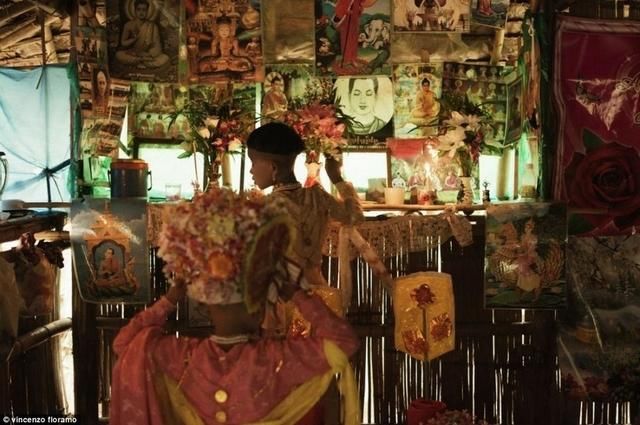 纪实:泰国男孩入寺为僧全过程