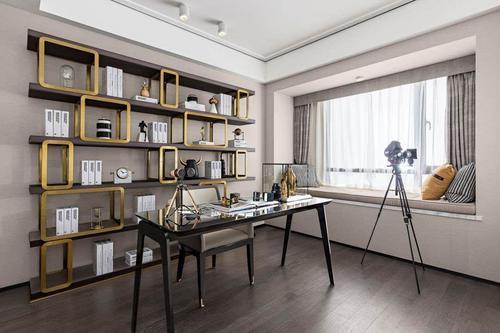 龙湖精装简答题,答案只有6个字