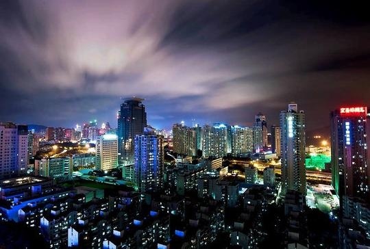 中国十大最美城市夜景 三大网红城市齐聚