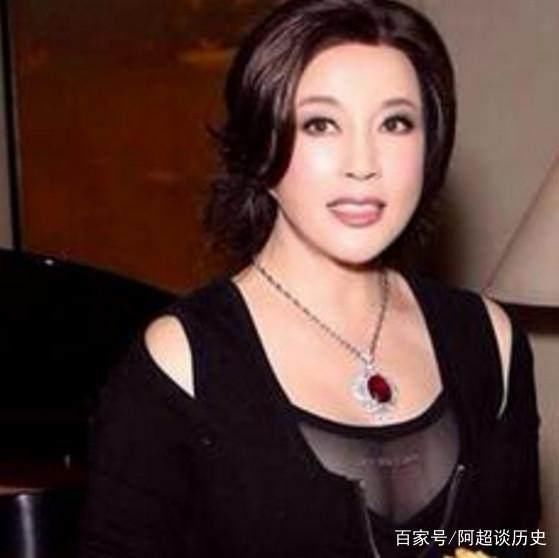 “走私大王”赖昌星：培训十多个情人的“肉弹”，与妻子早早离婚