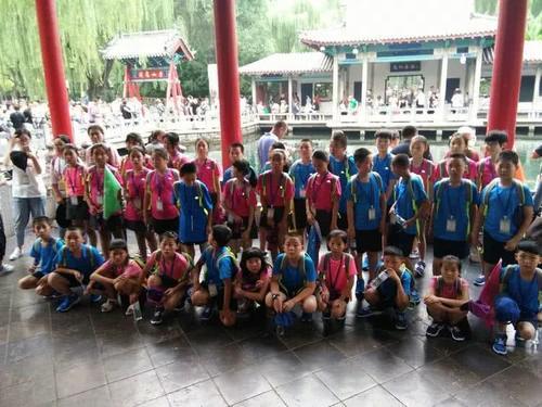 枣庄薛城农村困境儿童参加爱·圆梦泉城公益