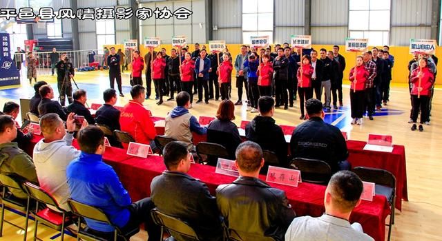 2018年平邑县第一届TBA男子篮球联赛火爆开