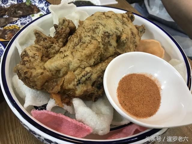 在西安品尝一顿正宗“陕菜”，葫芦鸡惊艳!大肉萝卜饺子超好吃!