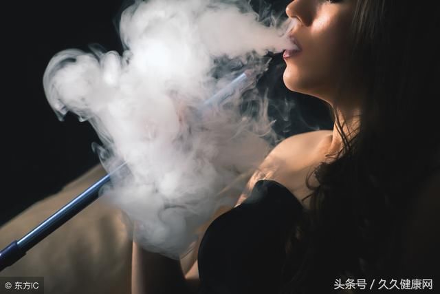 育儿中国1.8亿儿童正在遭受二手烟，但受伤的远不止呼吸系统