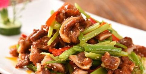 这几款菜肴招待客人, 营养美味,色泽诱人,下酒下饭,回味无穷 99真人网
