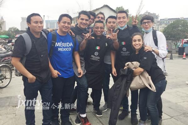 墨西哥厨师想留在南昌工作 是什么吸引了他们