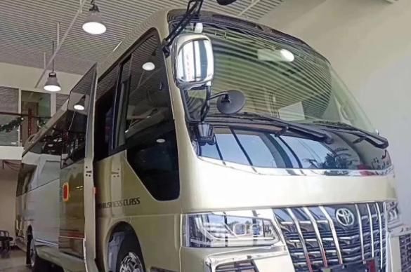 能在车上办公的车