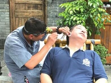 大学生从事后画画家族采耳v家族,月收入万元树油教程毕业图片