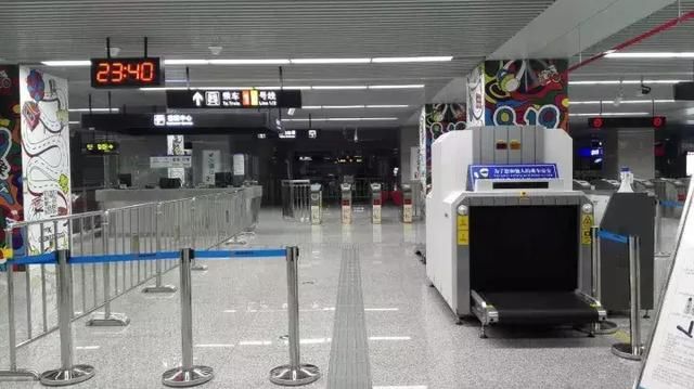 上海人，为什么不喜欢地铁安检，终于有人说出了真相……