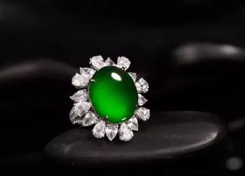 问玉翡翠老张分享:什么是冷知识? 金镶玉要封