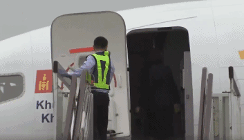 各国政要开启“上合时间” 接机迎宾细节都在这了