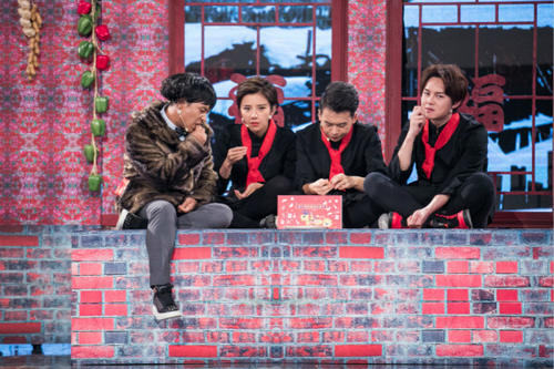 张丹峰香港的家好小 张丹峰洪欣综艺节目