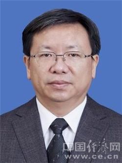 卢献匾任广西党委统战部常务副部长,何朝建任