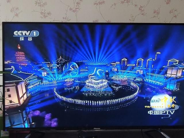 中秋，歌手搭配是最大的亮点